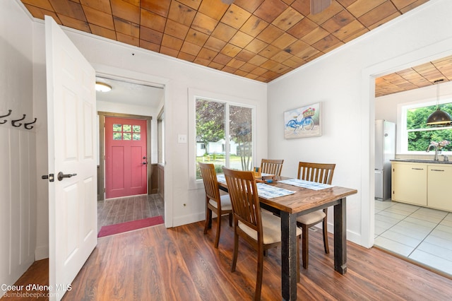 1025 N 1st St, Coeur Dalene, ID 83814 - dining space with healthy amount of natural light and wood finished floors
