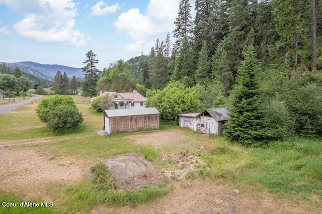 1875 S Gateway Ranch Rd, Coeur Dalene, ID 83814 - view of yard with an outdoor structure