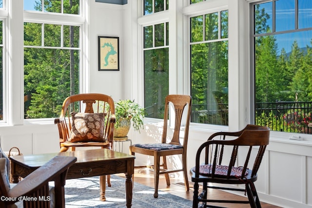 4127 Sagle Rd, Sagle, ID 83860 - sunroom featuring a decorative wall and wood finished floors