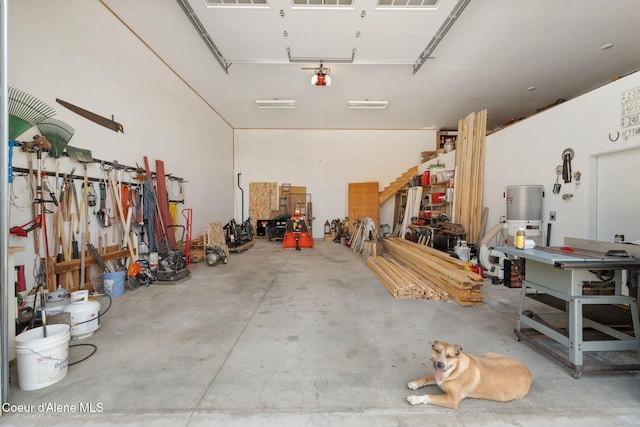 4127 Sagle Rd, Sagle, ID 83860 - garage featuring a workshop area