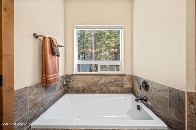 21315 N Eclipse Rd, Rathdrum, ID 83858 - full bath with a garden tub