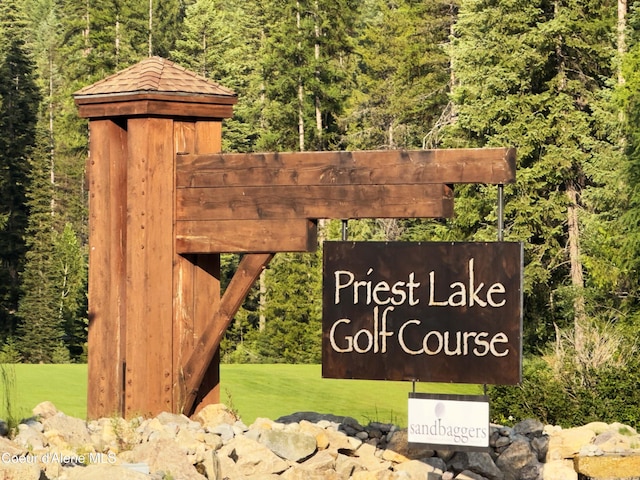 748 Fairway Dr, Priest Lake, ID 83856