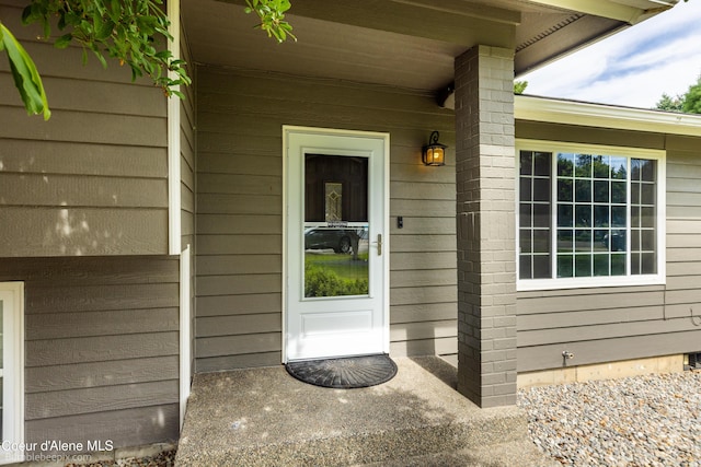 870 E Cloverleaf Dr, Hayden, ID 83835 - property entrance