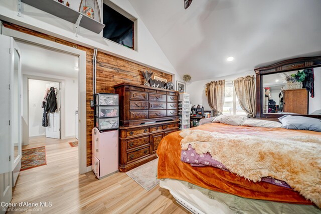 219 E 4th St, Oldtown, ID 83822 - bedroom featuring light wood-style floors, lofted ceiling, and recessed lighting