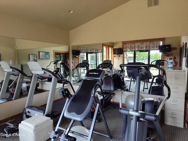 67 Bogie Ln, Blanchard, ID 83804