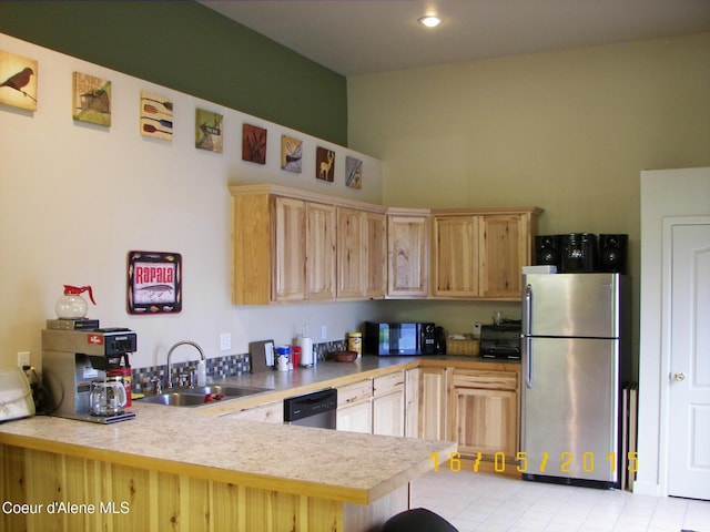 67 Bogie Ln, Blanchard, ID 83804