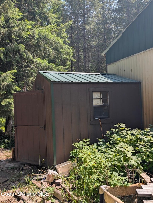 1807 Eileen Rd, Moyie Springs, ID 83845