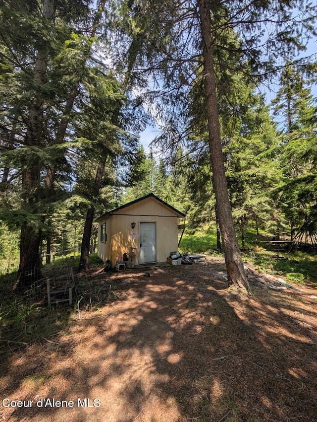 1807 Eileen Rd, Moyie Springs, ID 83845