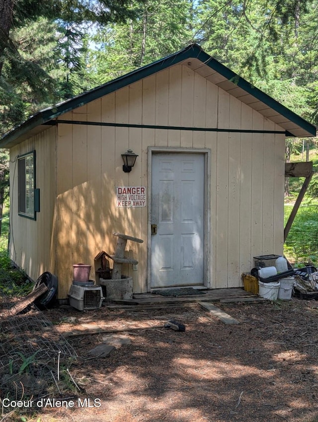 1807 Eileen Rd, Moyie Springs, ID 83845