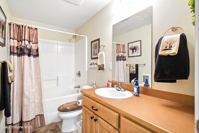 30 Beacon Hill Rd, Cocolalla, ID 83813 - full bath with vanity and shower / tub combo with curtain