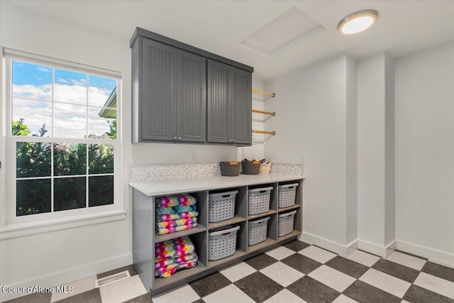 6744 E Greta Ave, Post Falls, ID 83854 - bar featuring baseboards and light flooring