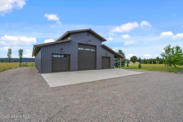 6744 E Greta Ave, Post Falls, ID 83854 - detached garage with driveway