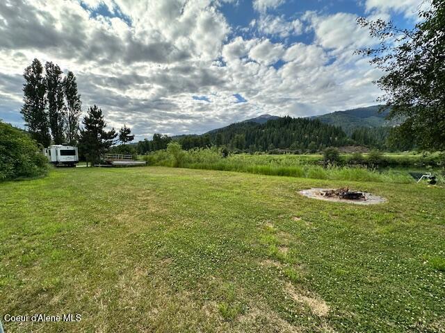 8700 Railroad Grade Rd, Saint Maries, ID 83861