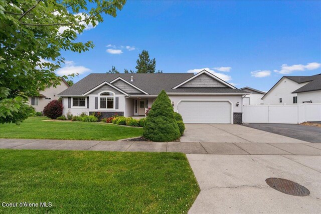 1567 E Hoffman Ave, Coeur Dalene, ID 83815 - photo 1