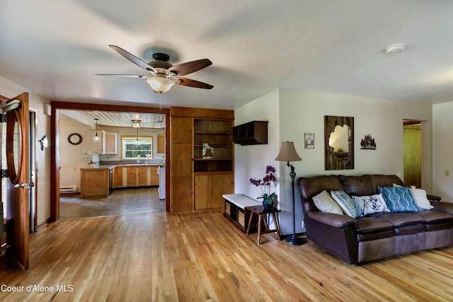 965 Denton Rd, Hope, ID 83836