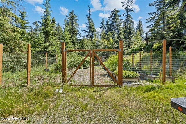 12922 N Rockaway Bay Rd, Hayden, ID 83835