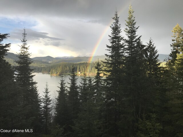 12922 N Rockaway Bay Rd, Hayden, ID 83835
