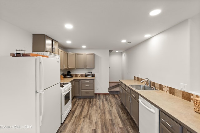 515 S Idaho St, Post Falls, ID 83854 - kitchen featuring white appliances, dark wood-style floors, gray cabinets, recessed lighting, and light countertops