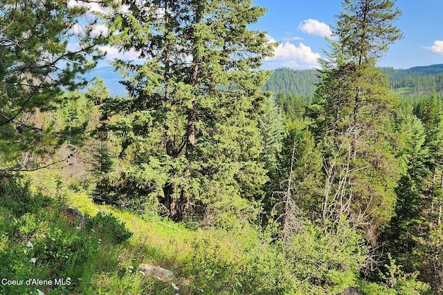 000 Reeder Bay Rd, Nordman, ID 83848