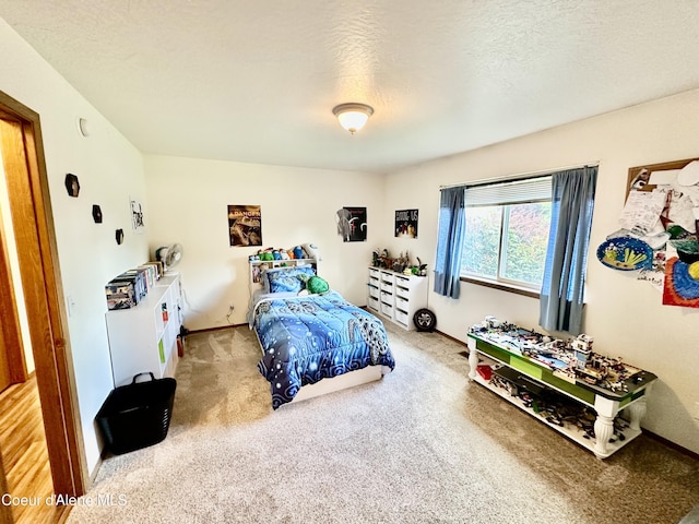3674 E 2nd Ave, Post Falls, ID 83854 - carpeted bedroom with baseboards
