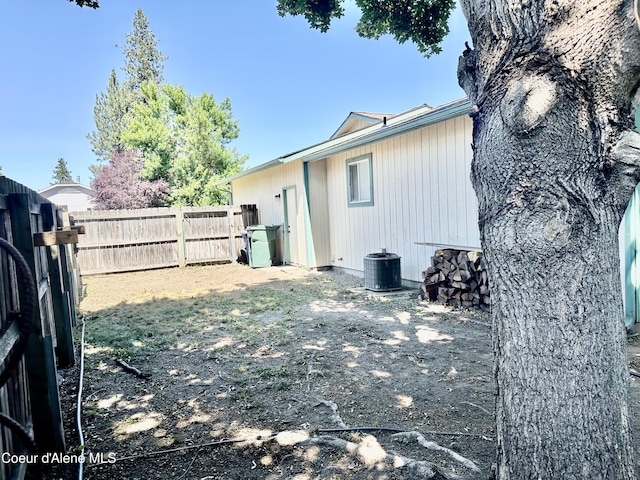 3674 E 2nd Ave, Post Falls, ID 83854 - rear view of property featuring a fenced backyard