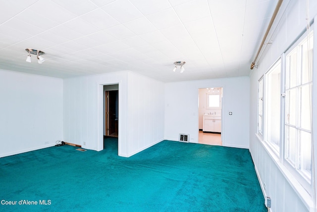 67 Nuchols Gulch Rd, Osburn, ID 83849 - carpeted spare room featuring baseboards
