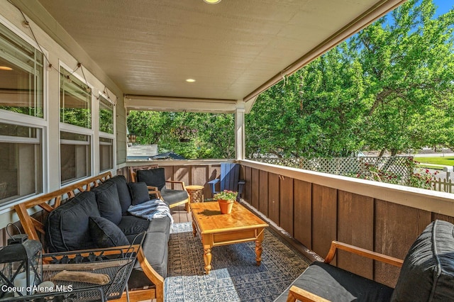 307 S 18th St, Coeur Dalene, ID 83814 - balcony with an outdoor hangout area