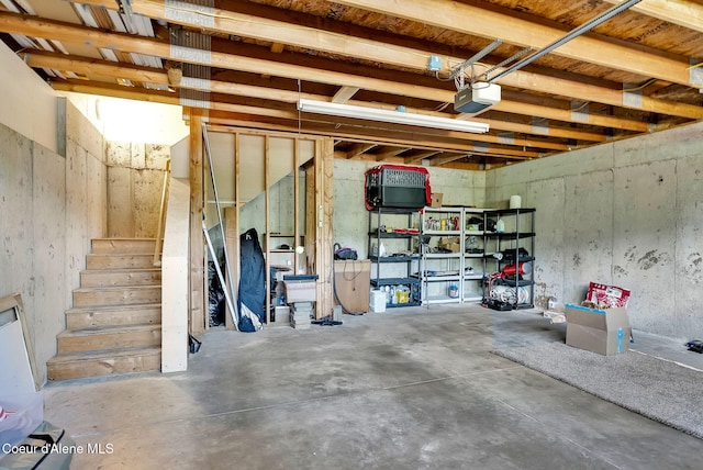 959 N Rutledge Ct, Coeur Dalene, ID 83814 - garage featuring a garage door opener