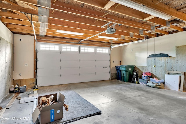 959 N Rutledge Ct, Coeur Dalene, ID 83814 - garage featuring a garage door opener