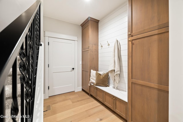 11551 N Bluejay Loop, Hayden, ID 83835 - mudroom featuring light wood-type flooring