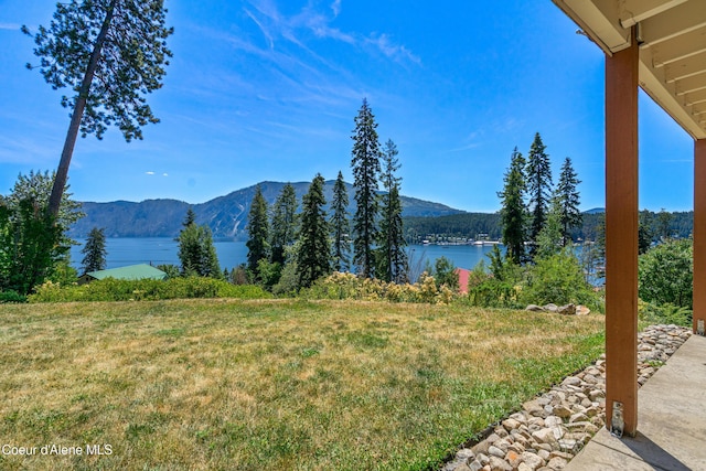 17544 E Arapaho Rd, Bayview, ID 83803 - view of mountain background featuring a nearby body of water