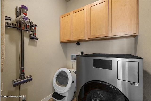 1232 W Grove Way, Coeur Dalene, ID 83815 - washroom with cabinet space and washer / clothes dryer