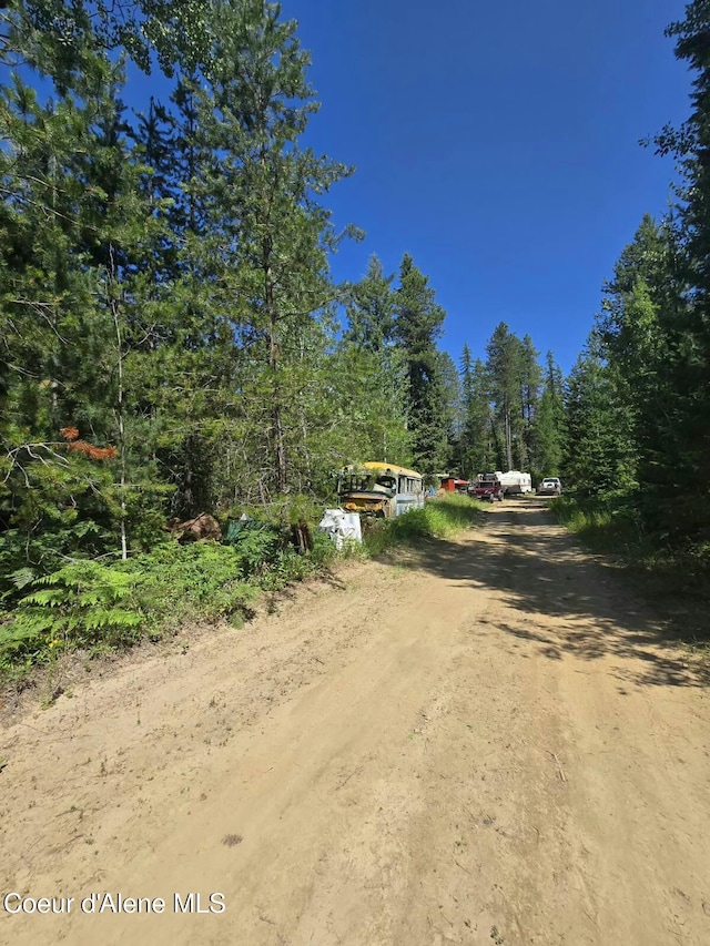 376 Geronimo Ln, Sandpoint, ID 83864