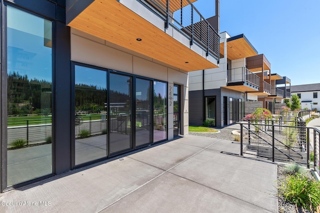 2492 N Atlas Rd, Coeur Dalene, ID 83814 - view of patio / terrace