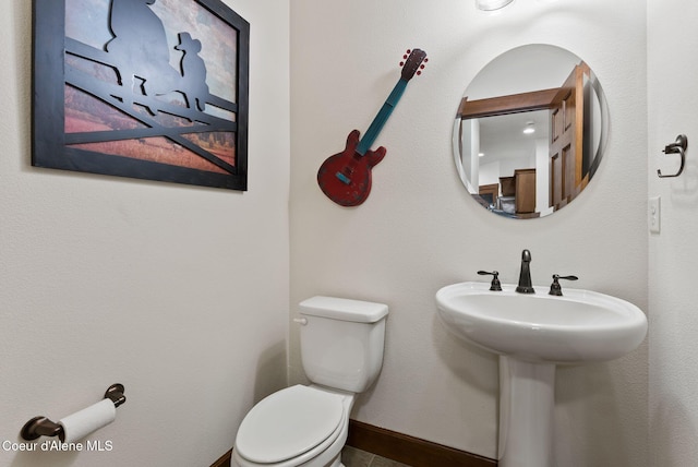 13408 E Copper River Ln, Spokane, WA 99206 - bathroom featuring toilet and a sink
