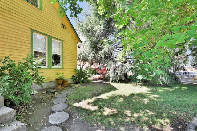 1505 N 3rd, Coeur Dalene, ID 83814 - view of green lawn