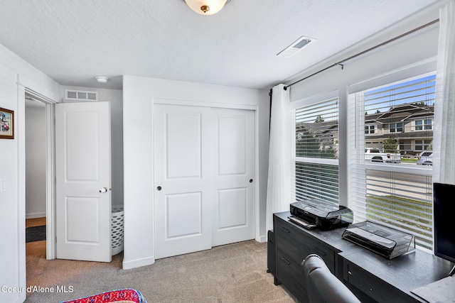 3631 N Britton Rd, Post Falls, ID 83854 - home office with light carpet