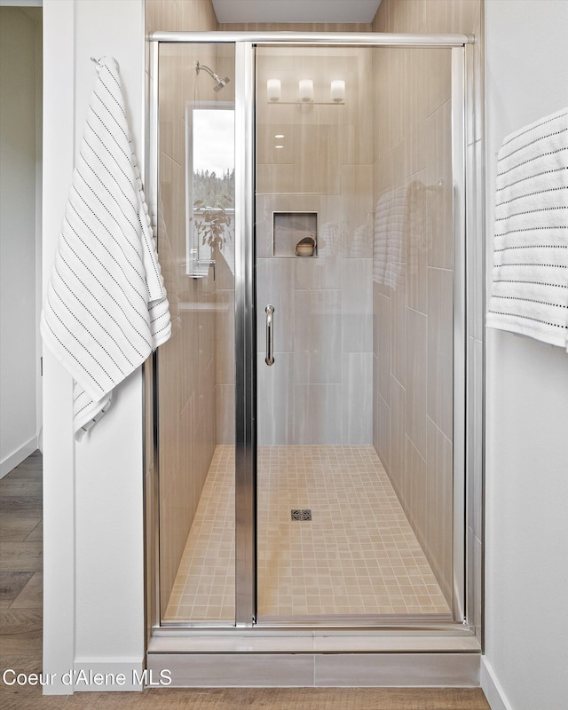 2756 W Lumber Ln Unit 7, Coeur Dalene, ID 83814 - bathroom with a shower stall