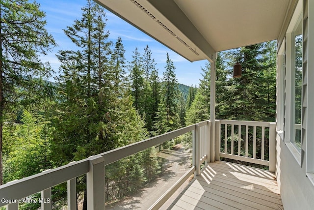 38 S Quail Run Unit B, Sandpoint, ID 83864 - balcony with a forest view