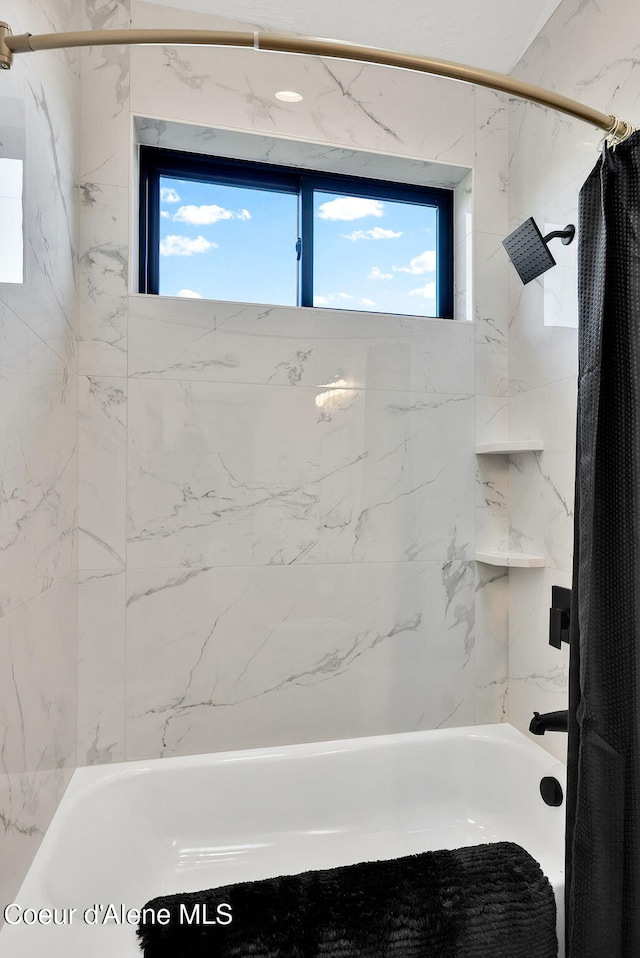 114 E Hattie, Coeur Dalene, ID 83814 - full bathroom with shower / bath combo