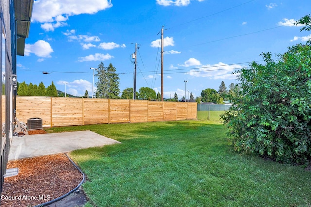 114 E Hattie, Coeur Dalene, ID 83814 - fenced backyard with a patio