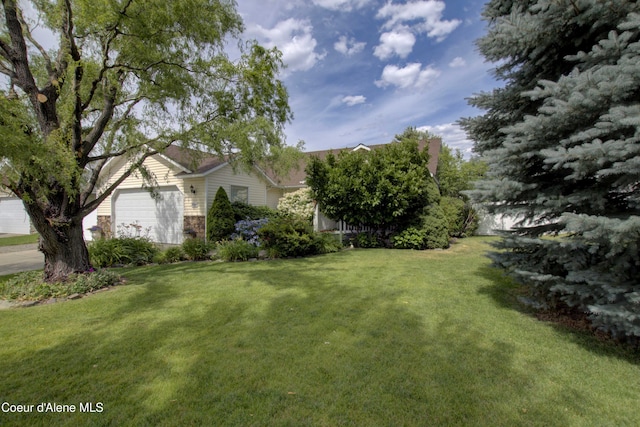 8964 N Ramsgate Ln, Hayden, ID 83835 - photo 1