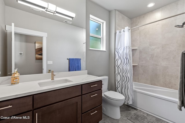 838 N Government Way, Coeur Dalene, ID 83814 - bathroom with vanity, shower / bath combination with curtain, and recessed lighting