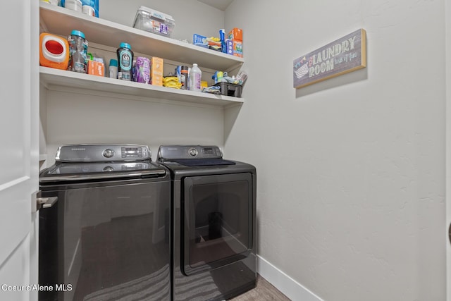 838 N Government Way, Coeur Dalene, ID 83814 - laundry room featuring separate washer and dryer and wood finished floors