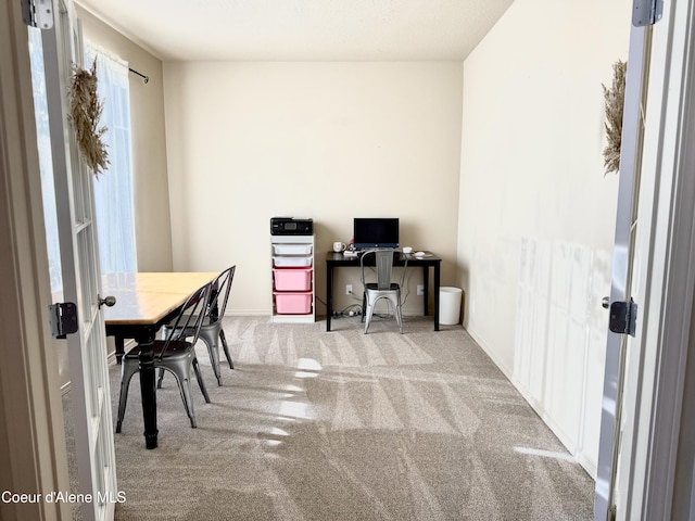 2699 E Thrush Dr, Post Falls, ID 83854 - carpeted office with baseboards