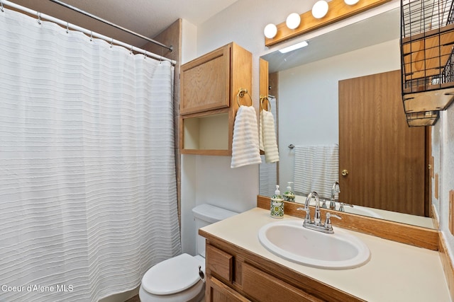 7386 W Sunrise Ct, Rathdrum, ID 83858 - bathroom with vanity and a shower with curtain