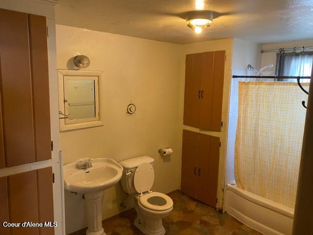 521 N Chestnut St, Kellogg, ID 83837 - photo 31