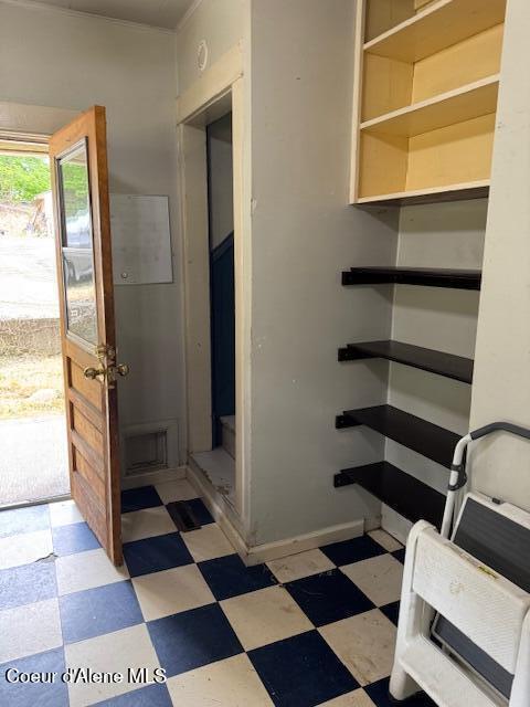 346S S 4th St, Saint Maries, ID 83861 - bathroom featuring tile patterned floors