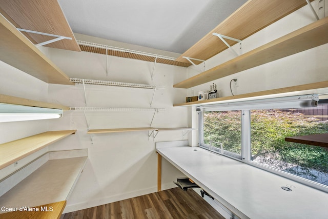 628 E Timber Ln, Coeur Dalene, ID 83815 - walk in closet featuring wood finished floors