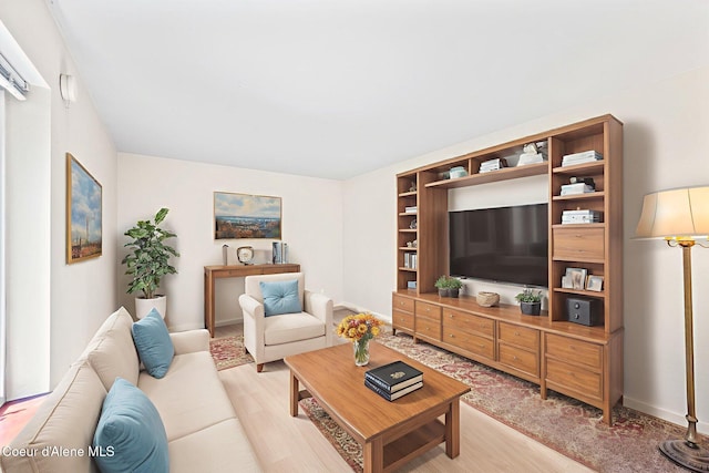 628 E Timber Ln, Coeur Dalene, ID 83815 - living room featuring light wood-style flooring and baseboards